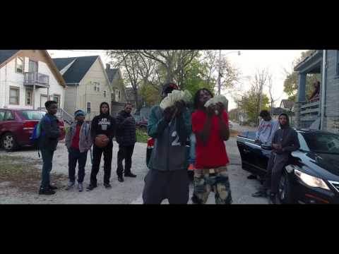 Lil Chicken - Goin' Crazy With Them Racks [Prod. DeVito Beatz & Emazon Music] (Shot by @TeeGlazedIt)