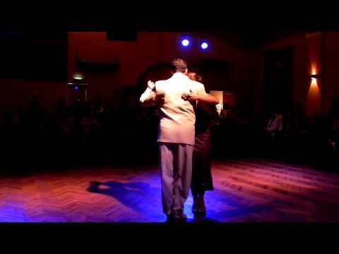  Graciela Gamba  and  Diego Converti  are  dancing  to  the  vals  "  Noche De Estrellas  "