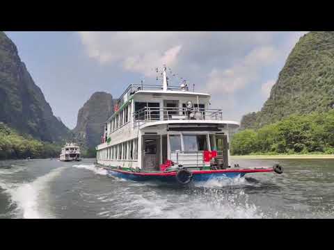 Cruzeiro pelo Rio Li. Yangshuo