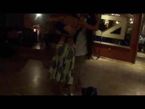 Ryszard and Monika - pokaz tango, Guillermo Rozenthuler śpiewa El adios