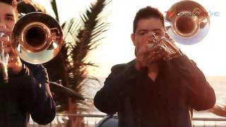 Empinando el Codo - Los Tucanes de Tijuana Ft Banda La Sinaloense (Video Oficial HD)