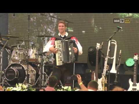 Gruß an Innsbruck - Saso Avsenik und seine Oberkrainer