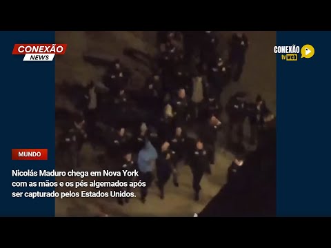 Vídeo: Nicolás Maduro chega em Nova York com as mãos e os pés algemados após ser capturado pelos Estados Unidos.