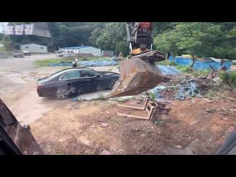 새로운 현장에 첫 삽을 뜨러 왔습니다. 일단 표토 정리 부터 !!!