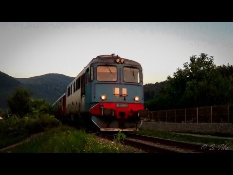 Fluieroasa DA 60 0858-5 + R4043 @Țicău, județul Maramureș (09 08 2013)