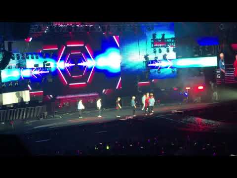 180909 Hallyupopfest unb - Dancing with the Devil