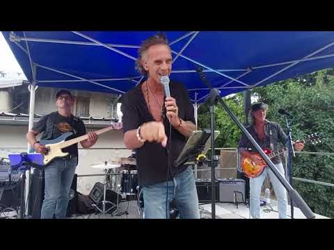 Play Video Youtube Video