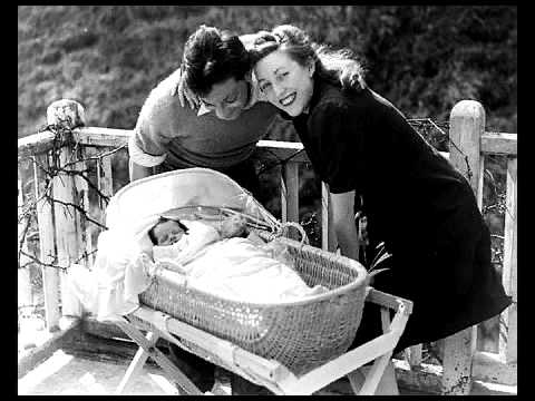 Vera Lynn - Cinderella (Stay In My Arms)