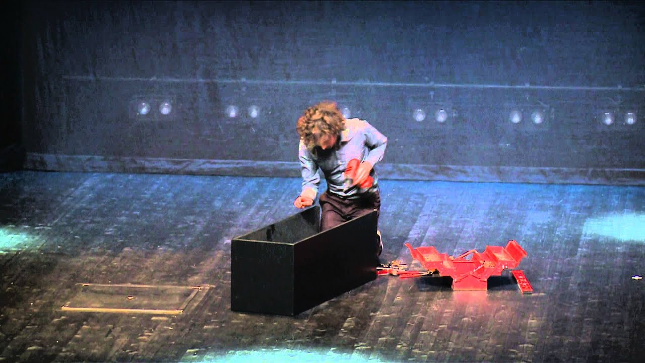 Bande annonce Nouveau Spectacle Arnaud Tsamere Confidences sur pas mal de trucs...