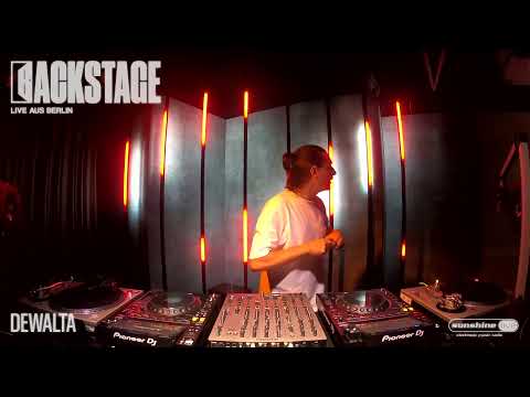 BACKSTAGE / 26. Juni 2021 / Meggy, DeWalta