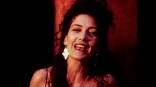 Absent Friends - I Don&#39;t Want To Be With Nobody But You - Official Video - 1990