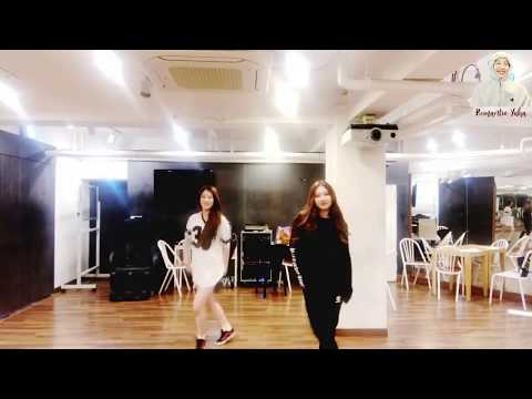 PRISTIN Rena & Sungyeon dancing to Bacon (Nick Jonas)