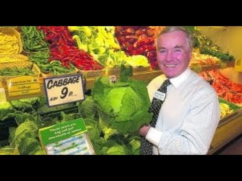 ✅  Feargal Quinn ‘patented effective socks long before the Taoiseach born’