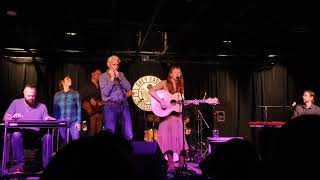 Amanda Anne Platt &amp; The Honeycutters, "Good Night Irene"