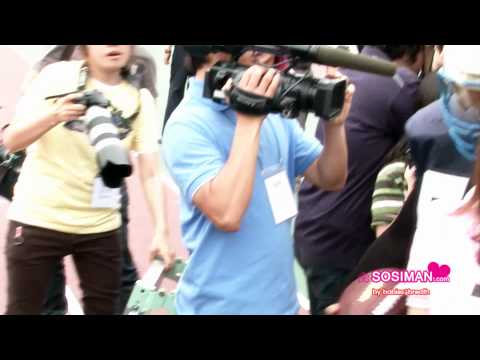 [FANCAM]100520 SNSD Yuri YoonA @ Namyangju football