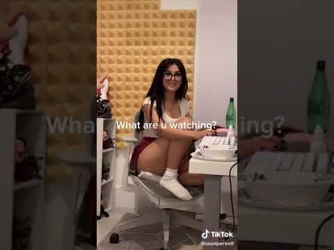 Sssniperwolf super sexy ass (never seen before)