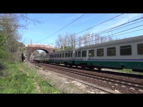 INTERCITY E REGIONALI CON STROMBAZZATE IN TRANSITO A RIGOROSO (AL) 15 - 4 - 2015.