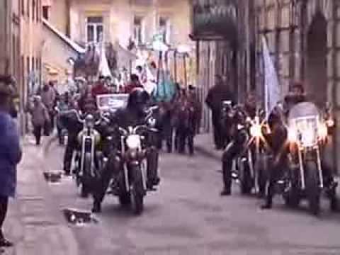 Užupio kronikos. 2000 04 01. Res publika - oro uostas