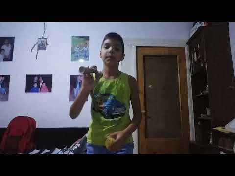 Ma joc cu kendama tricuri pentru avansati