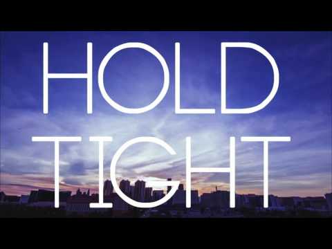 The Chainsmokers & Selena Gomez - Hold Tight