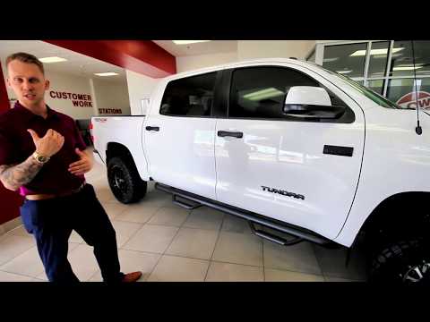 TUNDRA SPORT 20" FUEL CRUSH WHEELS