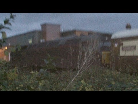 Prestatyn 5.12.2015 - WCRC 47851 & 47804 on Edinburgh Christmas Statesman