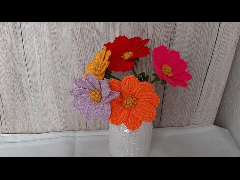 Mamarite crosetate (Cosmos)