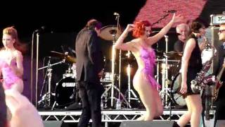 Bryan Ferry - Let&#39;s Stick Together (Hop Farm Festival 2011)