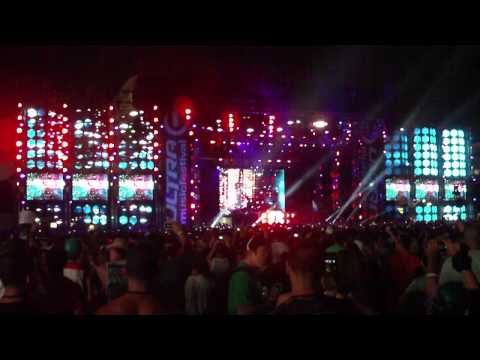 Erick Morillo ft. Diddy at Ultra Music Festival 2011