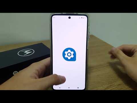 How to change the default apps on the Moto G50