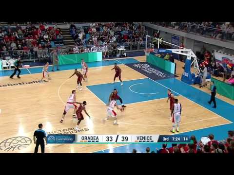 Highlights of CSM CSU Oradea in loss to Umana Reyer Venezia  11 30 2016