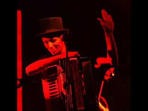 Ady Endre - A Márciusi Vénekhez (Maszkura elképzelésben)