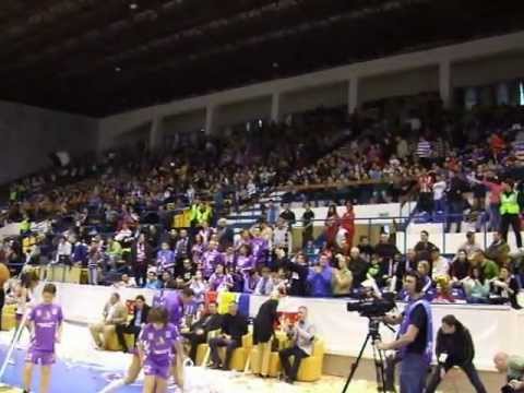 Final Four CR: BC Timişoara - Gaz Metan (86-92), fanii alb-violeţi la început