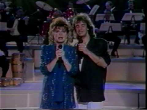 Sentado a la vera del camino - Eydie Gorme y Roberto Carlos