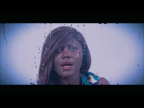 FLOWA - sozinha (clip officiel)