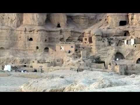 Puoli seitsemän PS - Bamiyanin laakson Buddhat