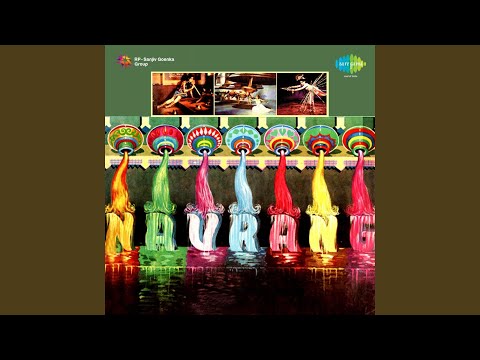 Adha Hai Chandrama — watch video