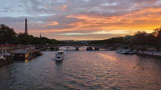 Paris walking Live