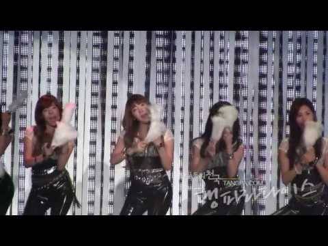 [Fancam] 091210 Taeyeon SNSD - Chocolate Love@Golden Disk Awards