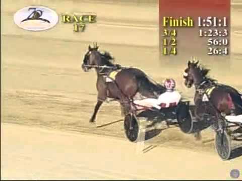 Sassa Hanover (1:51.1) 2015 JUGETTE 3 YR. FILLY PACE