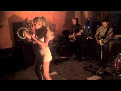 Link Quartet ft Miss Modus