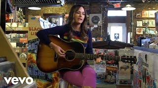 Kacey Musgraves - Merry Go &#39;Round (Acoustic Performance) (VEVO LIFT)