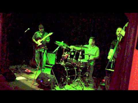 Algorhythm Trio--Rumpwinder