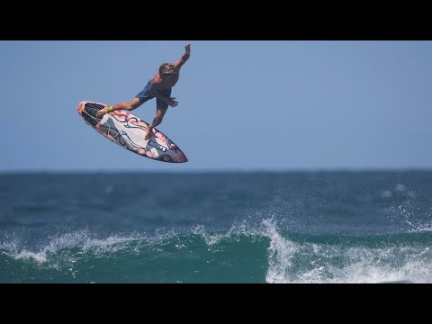 SURFING GOLD COAST AUSTRALIA ( BIG AIRS & TURNS ) | CONZY ep1