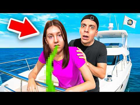 MEINE FREUNDIN muss sich die ganze Zeit ÜBERGEBEN! 😭🤮 (auf Boot)