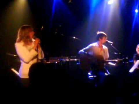 Brett Anderson et Emmanuelle Seigner