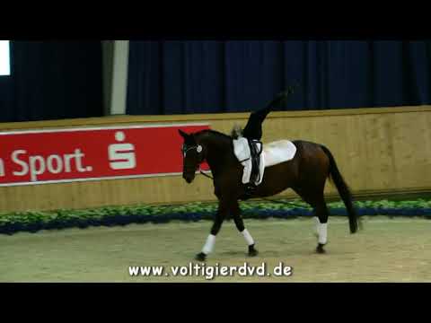 Mara Xander - Damen 01 - DJM Voltigieren Aachen 2017