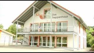 preview picture of video 'Paltian Treppenbau. Ihr Treppenbau-Spezialist'