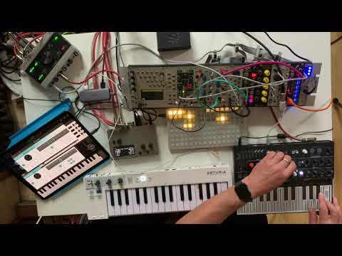 Polyrhythms & synths - Pagefall Ioniarics, Eurorack, Microfreak Norns
