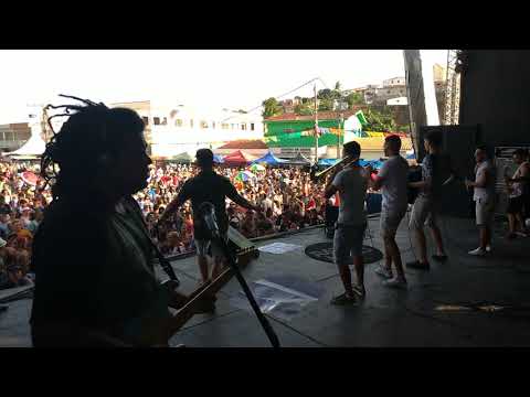 Rapha Mello e forró na fama ao vivo no carnaval de bom Jardim